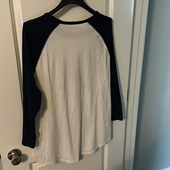 Express men’s baseball tee (L) - Picture 2 of 3